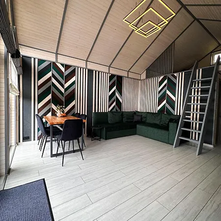 Barn House 4 сезони *