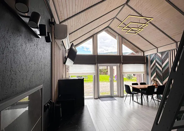 Barn House 4 сезони 度假居
